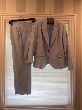 Zara Light Blue Two-Piece Suit Jacket & Trousers